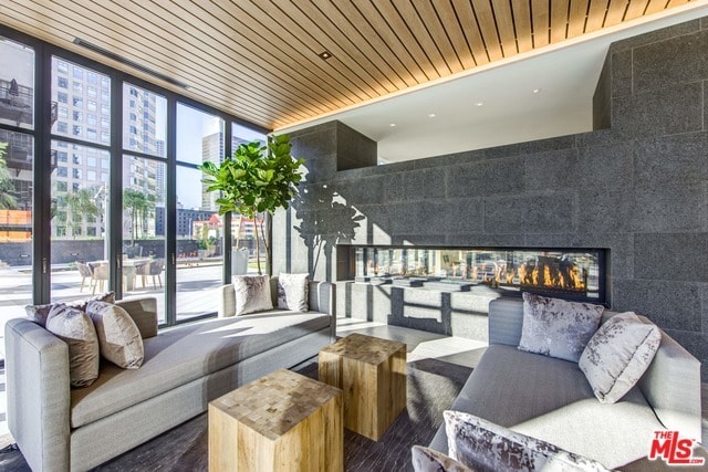 Photo - 801 S Olive St Unit PH 4