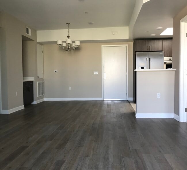 Photo - The Bloomfield