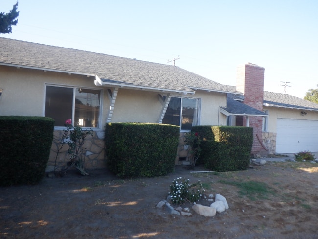 Building Photo - 8853 Stardust Ln Rental