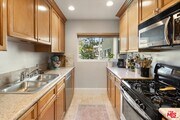 Photo - 14934 Dickens St Unit 7