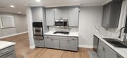 Kitchen - 1112 N Lake Ave