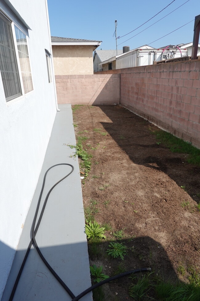 Back yard - 15338 Larch Ave