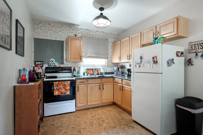 Photo - 4979 Randlett Dr