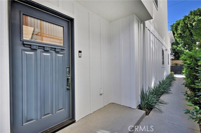 Photo - 4641 Cahuenga Blvd