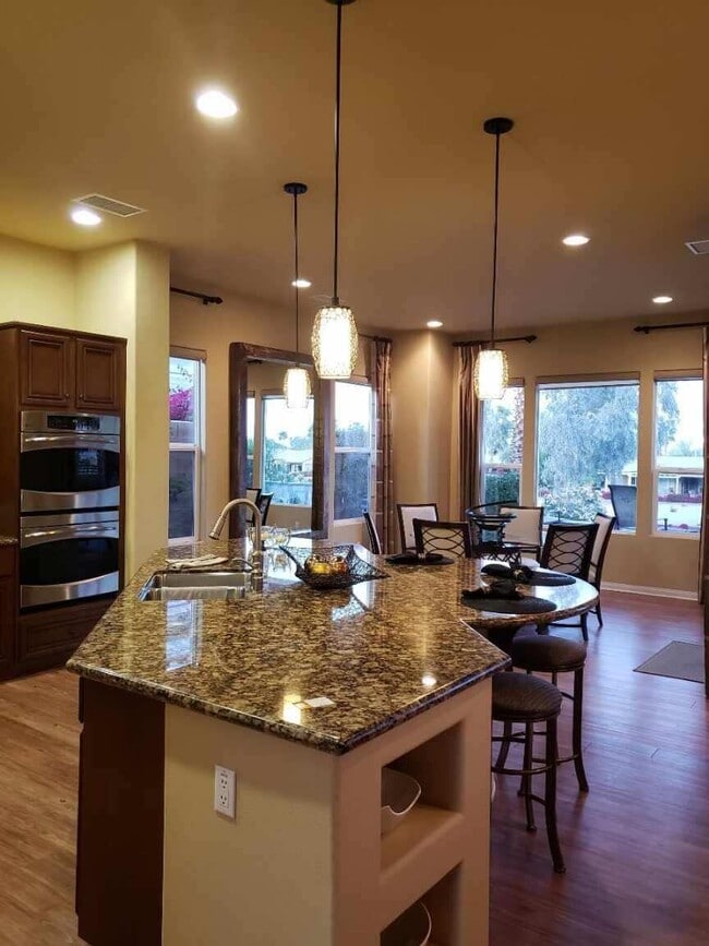 Photo - 61336 Sapphire Ln