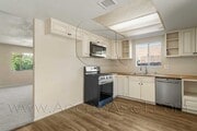 Photo - 33220 Schaper St