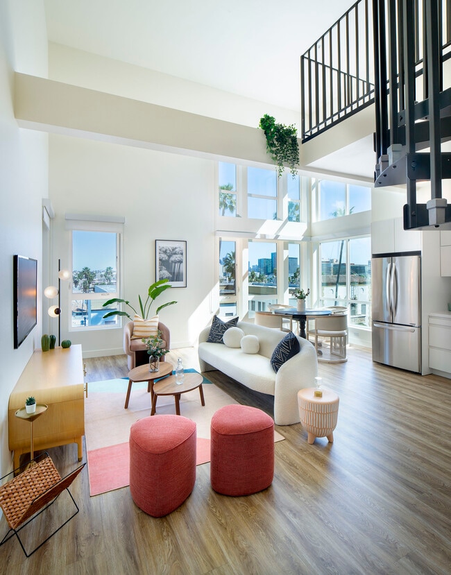 Sawyer - Sawyer Apartments