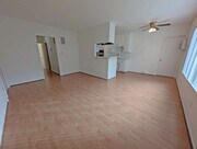 Photo - 3365 Keystone Av Unit 1