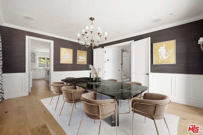 Photo - 1214 Coldwater Canyon Dr