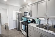 Photo - 1017 W Ave J-10