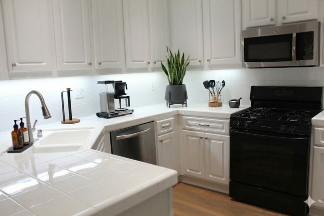 Photo - 7666 Park Bay Dr