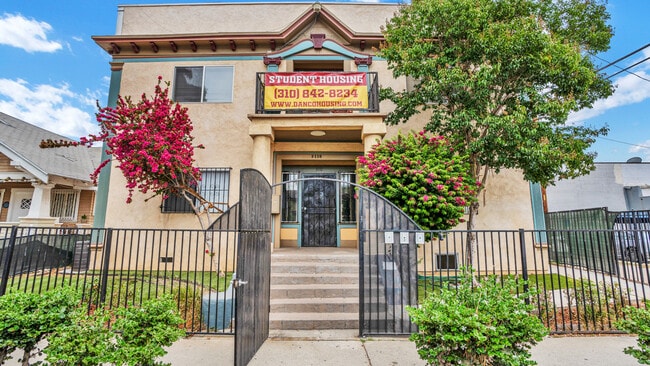 Building Photo - 3110 Walton Ave