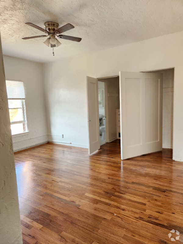 Building Photo - 1845 N Gramercy Pl Rental