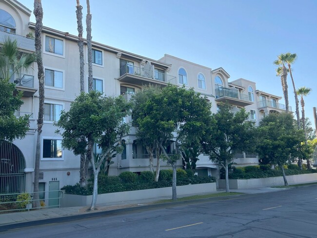 Photo - **555 Maine Ave #304 Long Beach** 3 bedroom 2 bath condo less than 5 miles from the beach