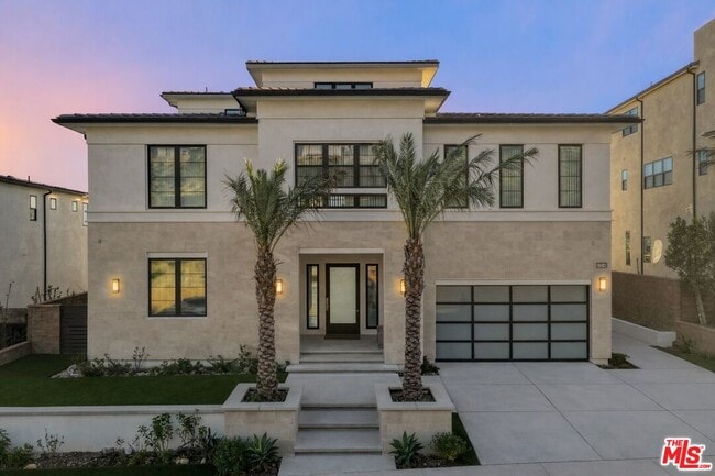 Photo - 20248 Willoughby Ln