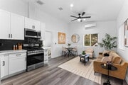Photo - 832 Desty St Unit 7