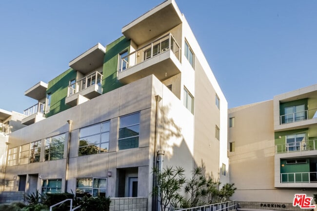 Photo - 11500 Tennessee Ave Condo Unit 134