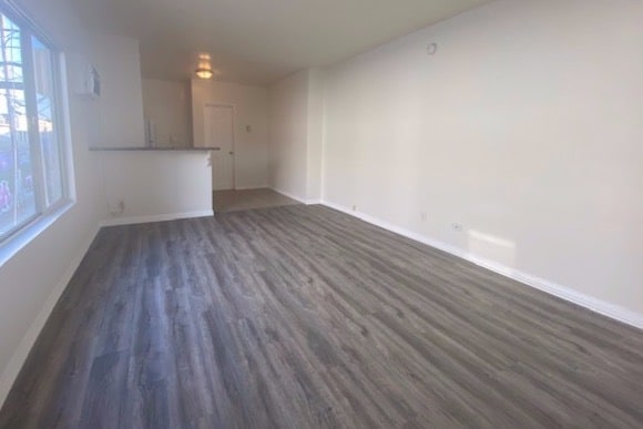 Building Photo - 3778 Mentone Ave Unit 9