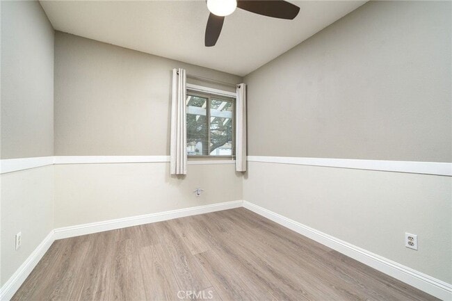 Building Photo - 1806 N Vineyard Ave Rental