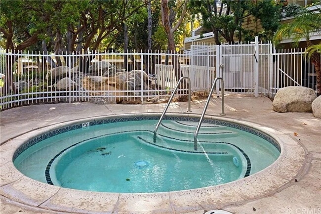 Photo - 3680 S Bear St