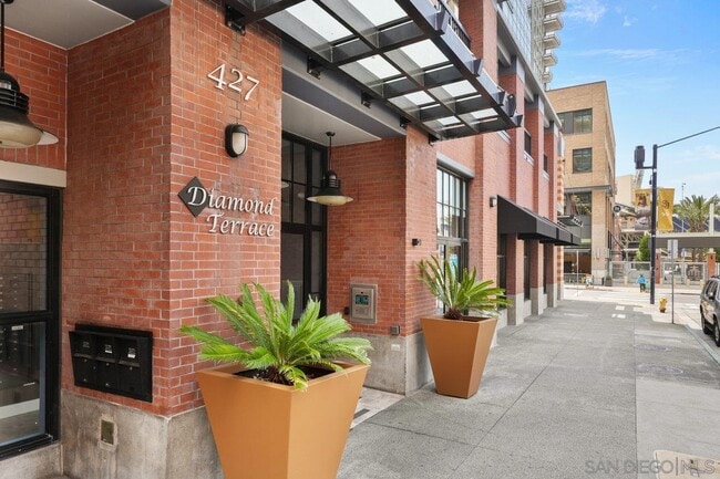 Photo - 427 Ninth Ave Condo Unit 301