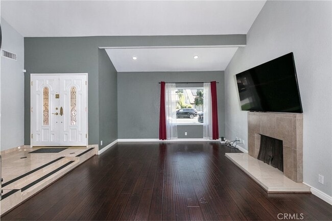 Photo - 20246 Lanark St