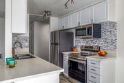 3BR, 2BA - 1200SF - Kitchen - Summerwood Park
