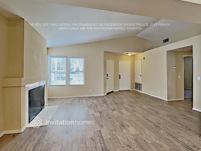 Photo - 45362 Zuma Dr