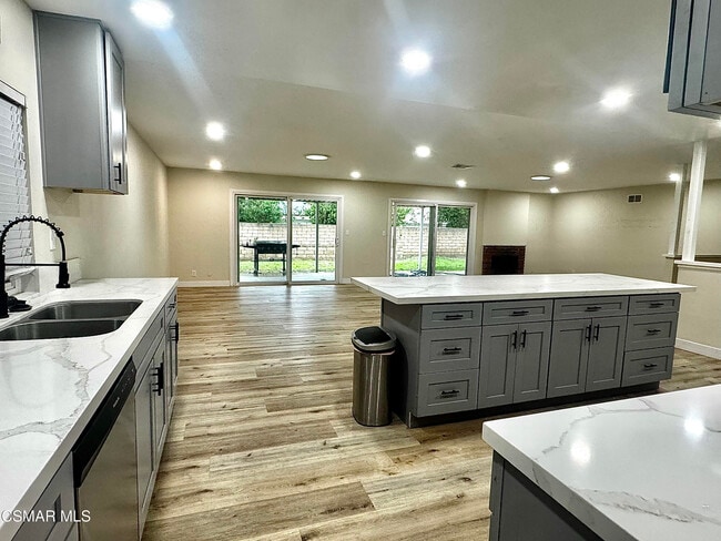 Photo - 2535 N Phyllis St