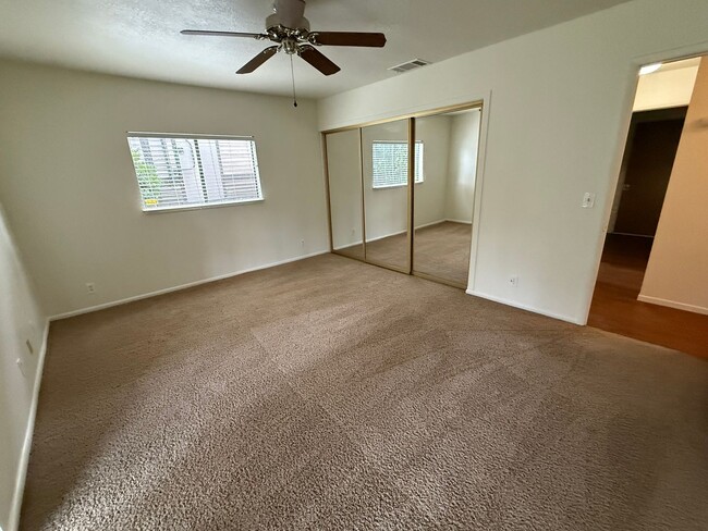 Photo - Victorville- Spring Valley Lake, 3 Bedrooms 2 bathrooms, New Paint