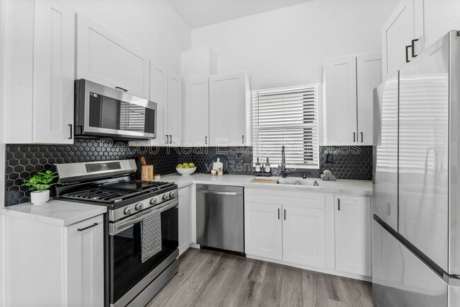 Photo - 5256 Adams Ave Unit 5