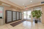 Photo - 5325 Newcastle Ave Unit 322