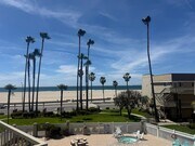 Photo - 325 E Surfside Dr