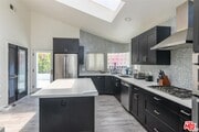 Photo - 3136 Floye Dr House