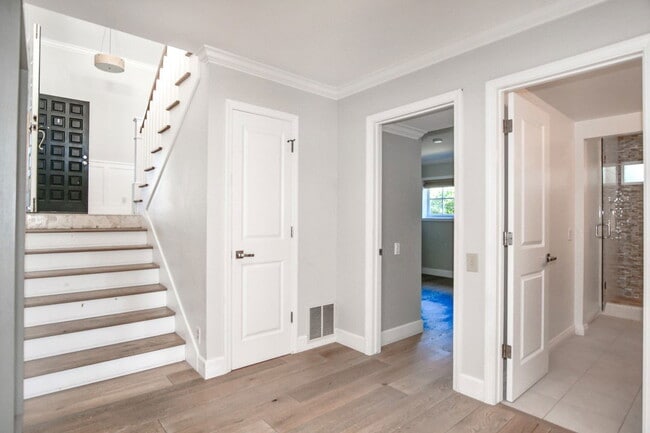 Photo - 7 Sandbar Dr