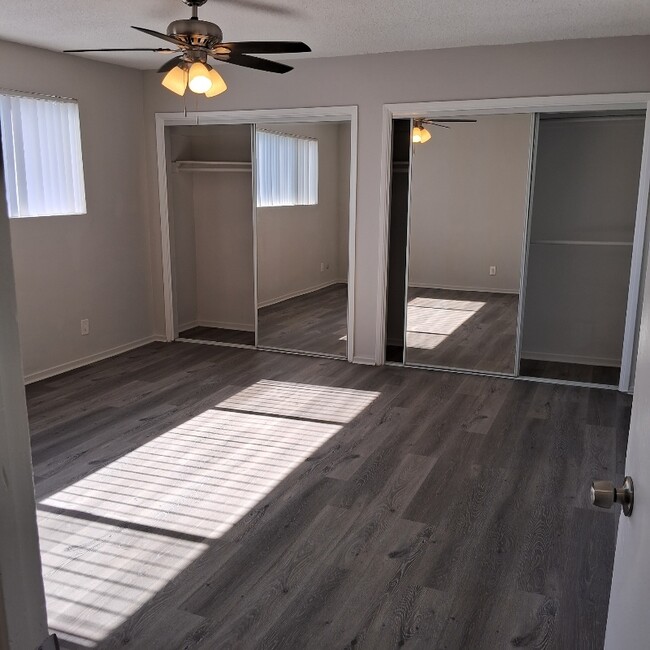 Photo - 4475 Rosewood Ave