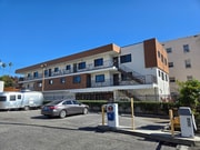 Photo - 1040 S Lake St Apartment Unit 7