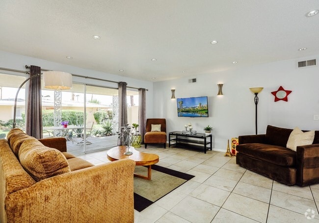 Building Photo - 2210 S Calle Palo Fierro Unit B Rental