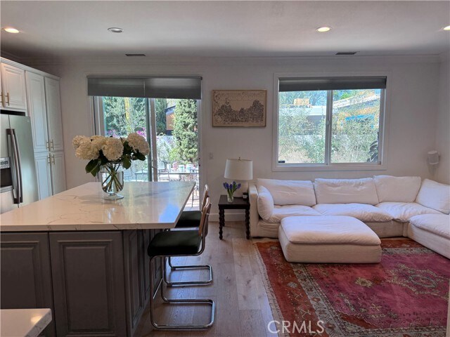 Photo - 2553 Santa Ana Ave