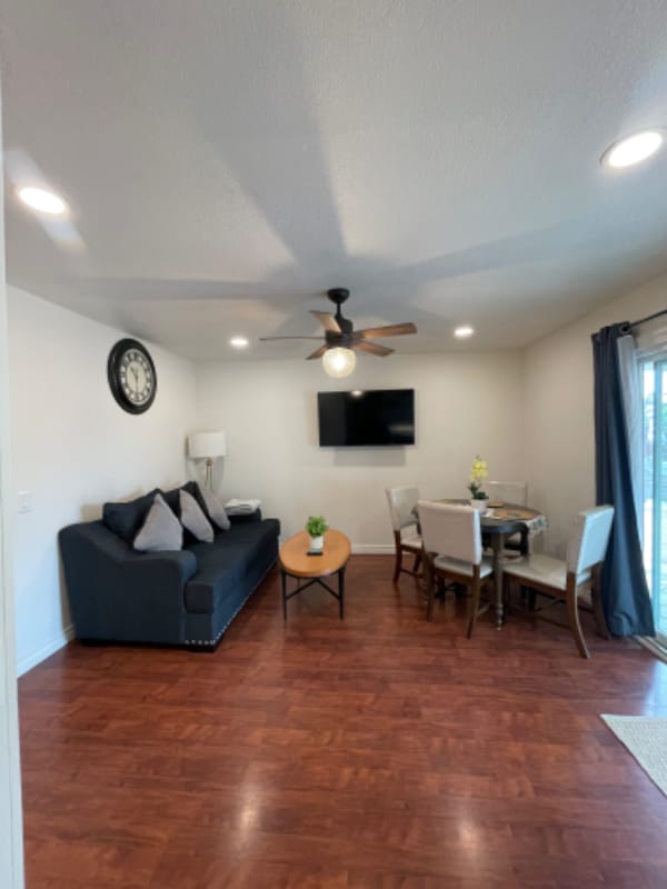 Photo - 769 Highland St