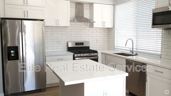 Building Photo - 1138 Calle Dulce Rental
