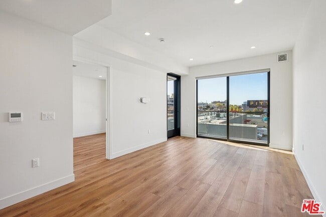 Photo - 10431 Santa Monica Blvd Unit 401