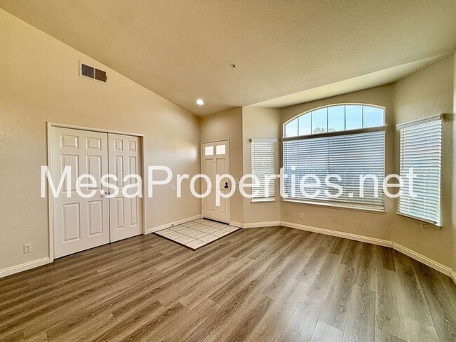 Photo - 2816 W Fairview Dr