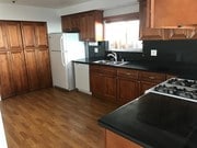KITCHEN - 410 28th St Unit A