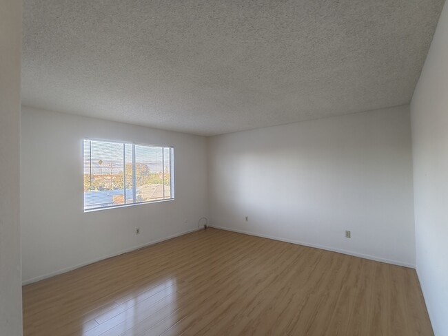 Photo - 415 S Orange Ave