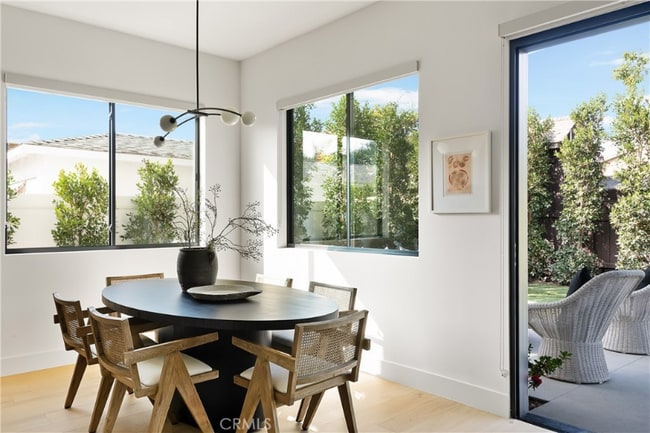 Photo - 12213 Allin St