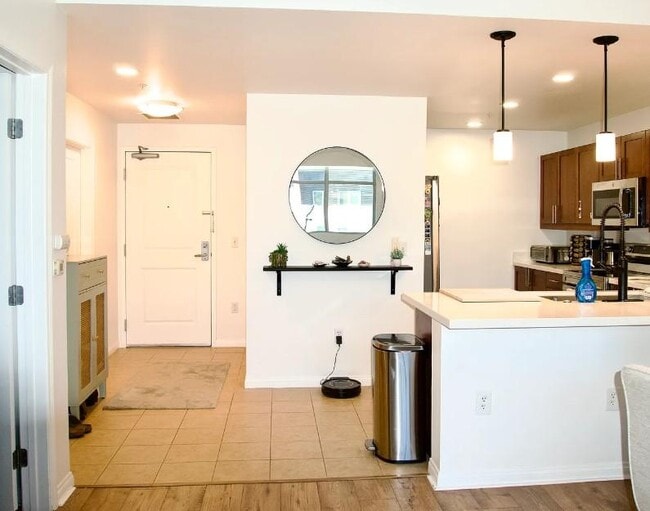 Building Photo - 206 Park Blvd Unit 206