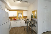 1 BR, 1 BA - 743 SF - Stone Creek Apartments