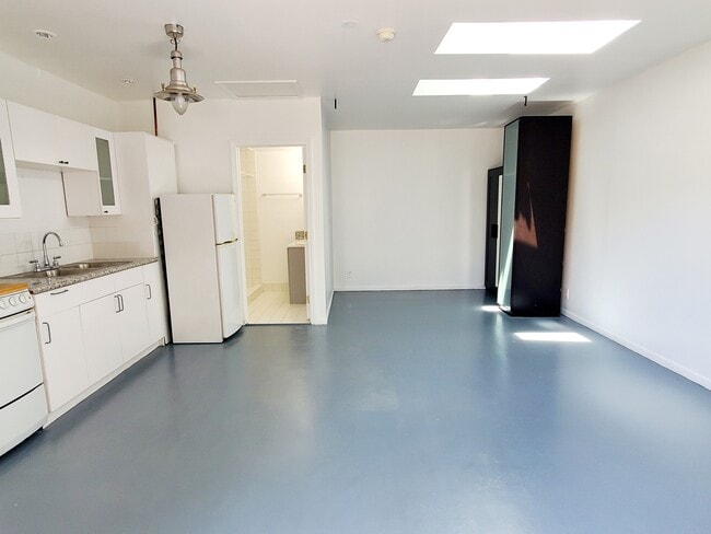 Photo - 6713 Murietta Ave Apartments Unit Studio