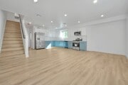 Photo - 5852 Vineland Ave Apartment Unit 2